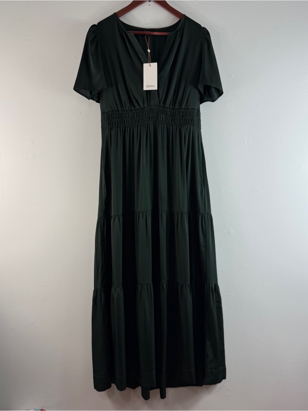 Quince Washable Silk Tiered Maxi Dress Dark Forest Green Size M V Neck Pockets - Picture 4 of 14